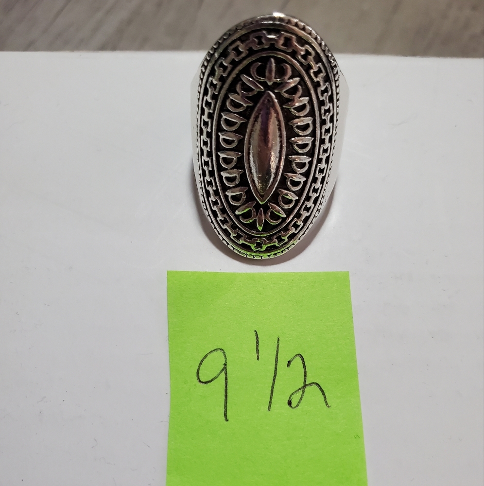 Costume stainless steel woman's ring